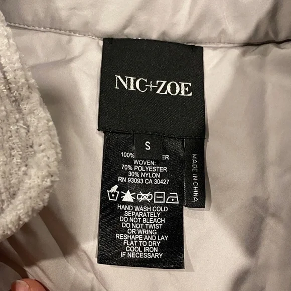 🆕 NIC+ZOE Reversible Gray Puffer Vest - Picture 2 of 7